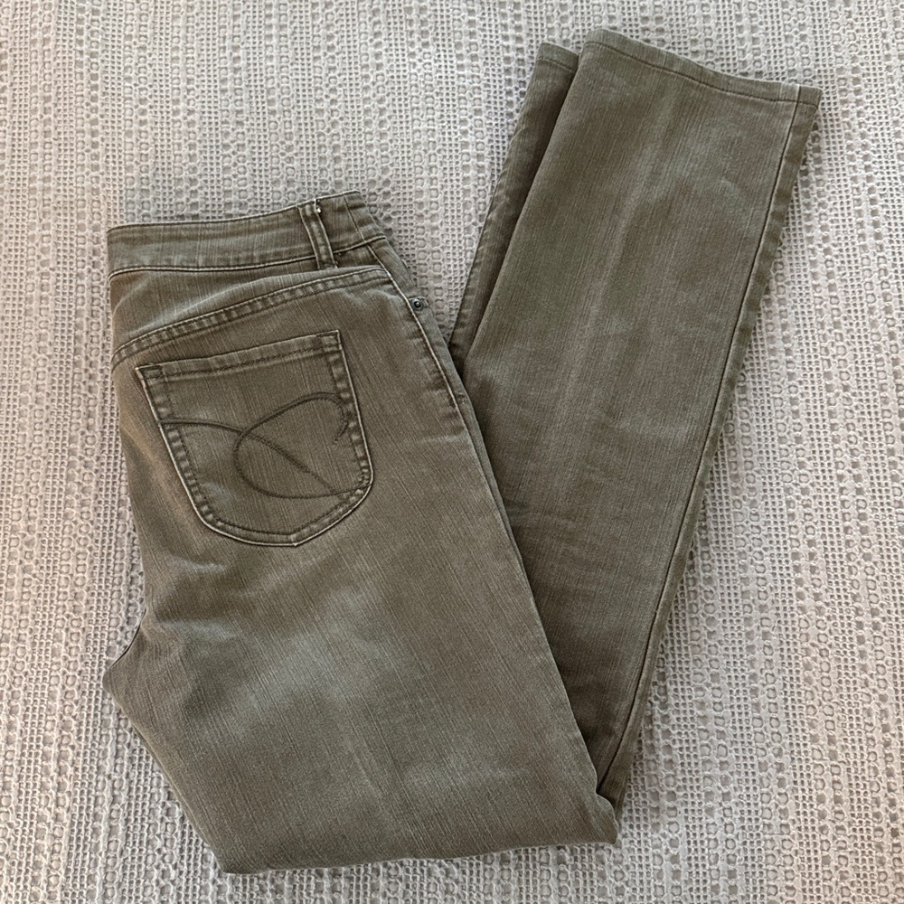 Chico's Platinum Denim in Rich Brown - size 1 Tall